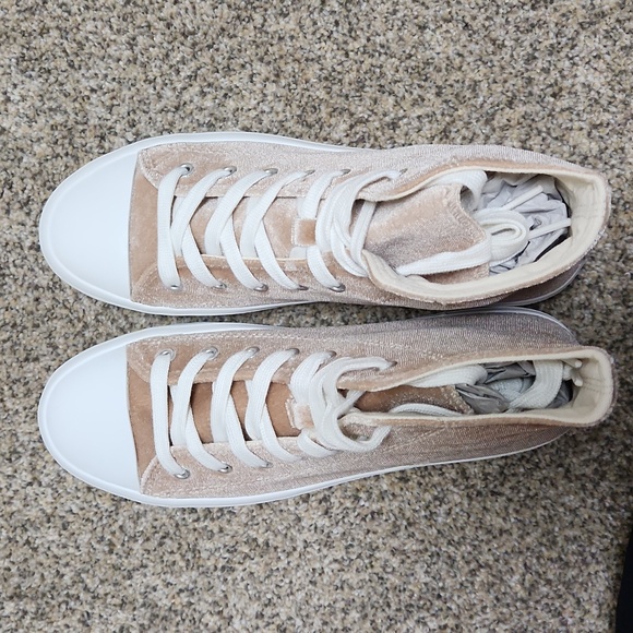 CORKYS Footwear, Size 9 - Picture 7 of 10